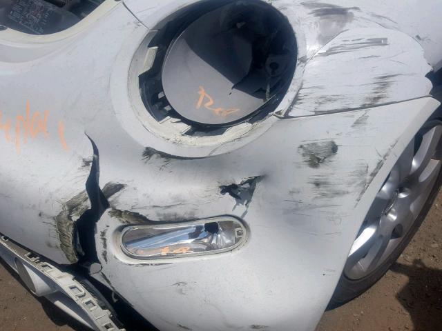 3VWCD21C02M458592 - 2002 VOLKSWAGEN NEW BEETLE თეთრი ფოტო 9