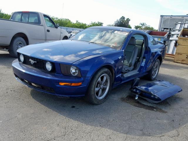 1ZVFT82H865249027 - 2006 FORD MUSTANG GT BLUE photo 2