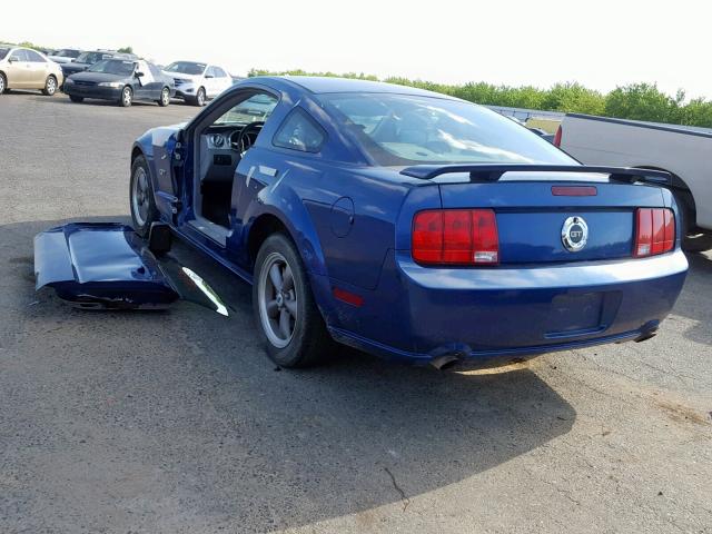 1ZVFT82H865249027 - 2006 FORD MUSTANG GT BLUE photo 3