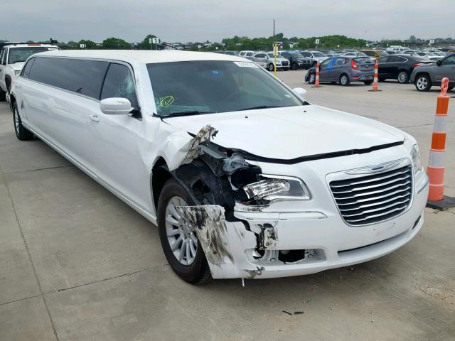 2C3CCAAG8DH627475 - 2013 CHRYSLER 300 WHITE photo 1