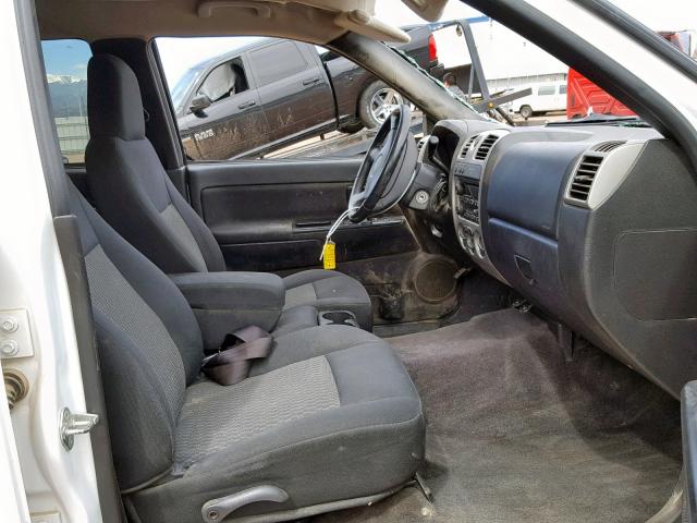 1GCDT33E188216938 - 2008 CHEVROLET COLORADO L WHITE photo 5