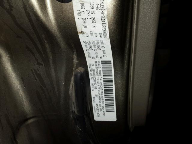 1J8HG48N16C283286 - 2006 JEEP COMMANDER TAN photo 10