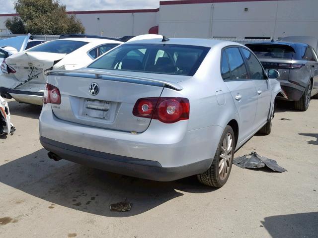 3VWRA71K19M046361 - 2009 VOLKSWAGEN JETTA WOLF SILVER photo 4