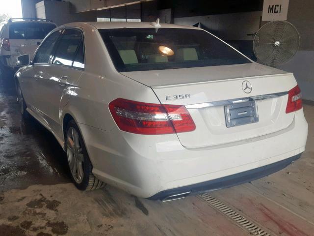 WDDHF5KB1CA600589 - 2012 MERCEDES-BENZ E 350 WHITE photo 3