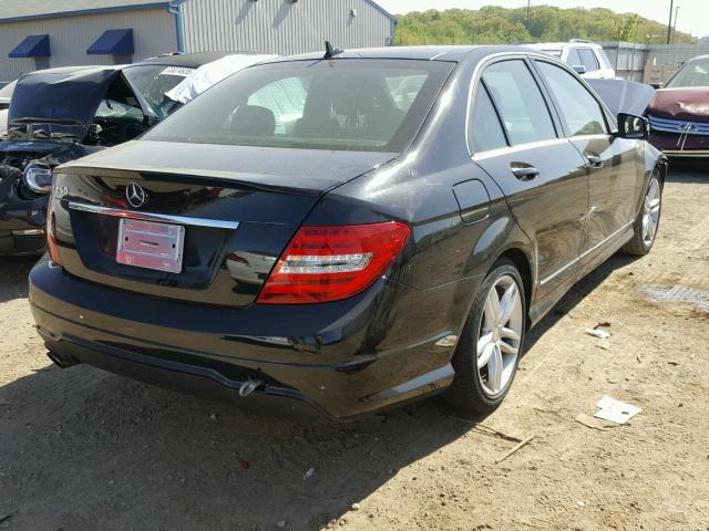 WDDGF4HBXEA967460 - 2014 MERCEDES-BENZ C 250 BLACK photo 4