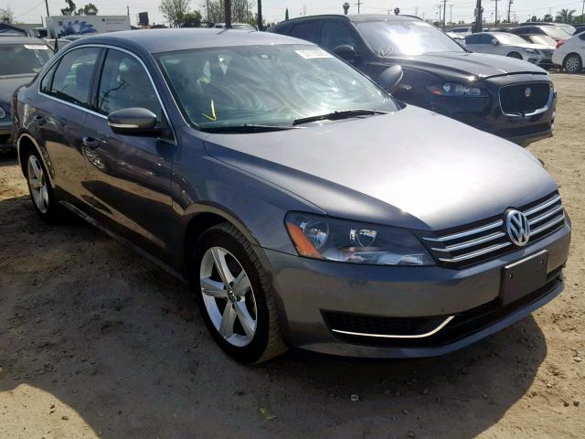 1VWBT7A3XEC093968 - 2014 VOLKSWAGEN PASSAT SE GRAY photo 1