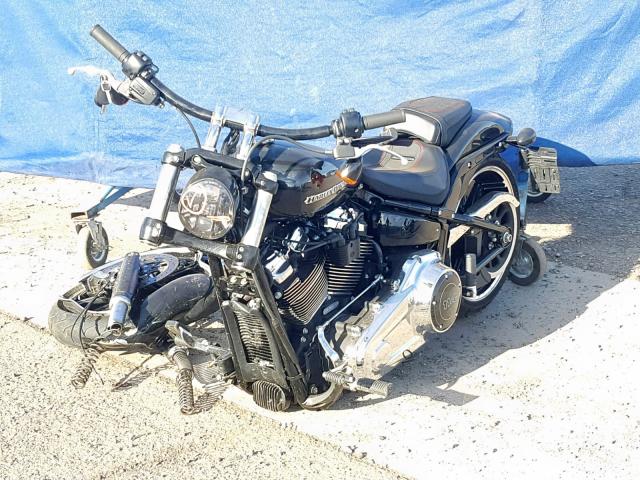 1HD1YHK18JC084181 - 2018 HARLEY-DAVIDSON FXBRS BREA BLACK photo 2