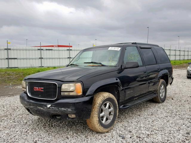 1GKEK63R1YR169646 - 2000 GMC DENALI BLACK photo 2