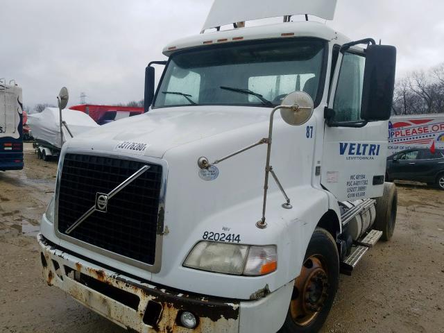 4V4M19DF79N276696 - 2009 VOLVO VN VNM  photo 2