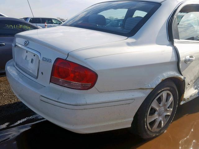 KMHWF25S55A120937 - 2005 HYUNDAI SONATA GL WHITE photo 9