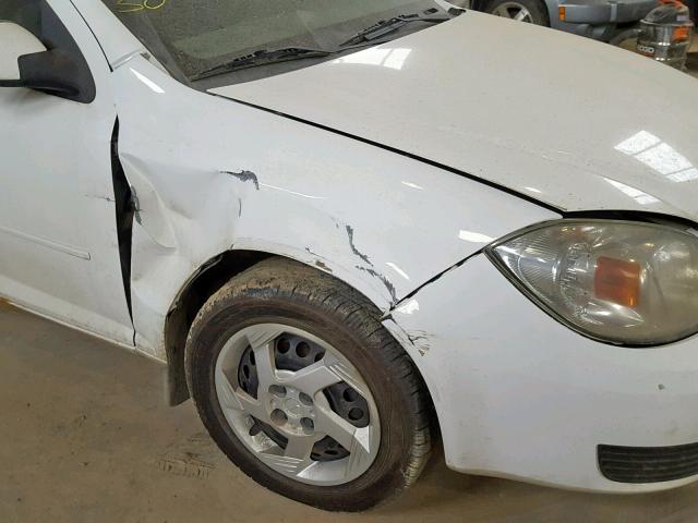 1G2AL15F977149592 - 2007 PONTIAC G5 WHITE photo 9