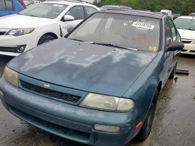 1N4BU31D0RC157433 - 1994 NISSAN ALTIMA XE BLUE photo 2