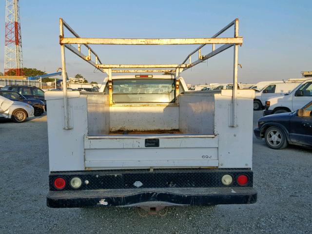 1GDGC34R7YF486536 - 2000 GMC SIERRA C35 WHITE photo 6