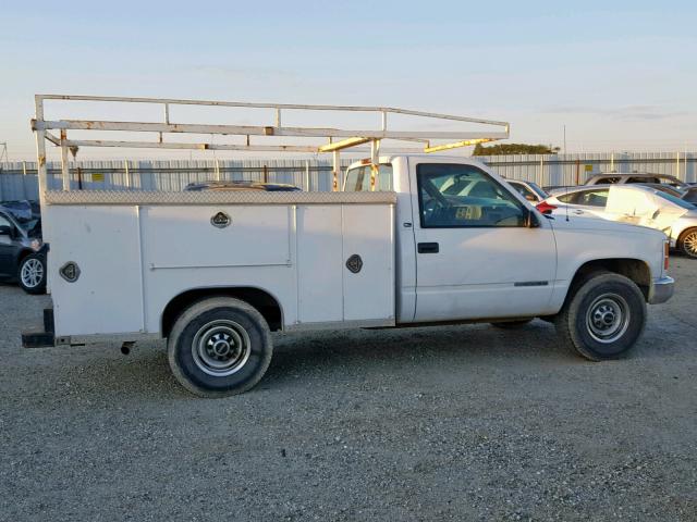 1GDGC34R7YF486536 - 2000 GMC SIERRA C35 WHITE photo 9