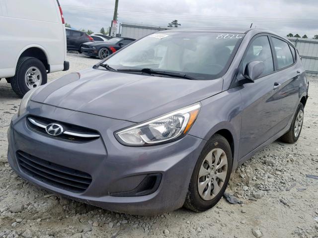 KMHCT5AE2FU208826 - 2015 HYUNDAI ACCENT GS GRAY photo 2