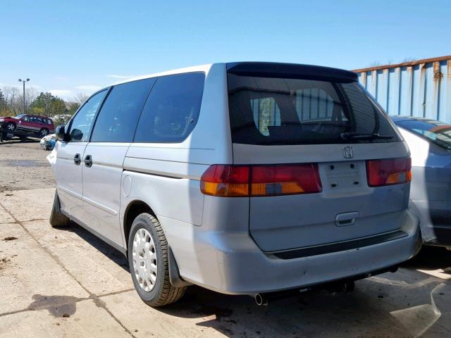 2HKRL18572H581880 - 2002 HONDA ODYSSEY LX SILVER photo 3