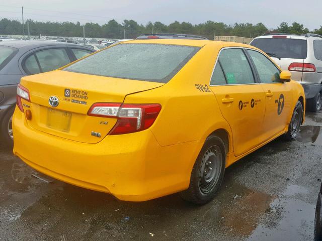 4T1BD1FK0EU128391 - 2014 TOYOTA CAMRY HYBR YELLOW photo 4