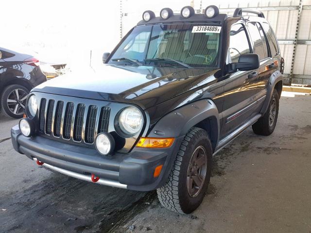 1J4GK38K05W576637 - 2005 JEEP LIBERTY RE BLACK photo 2