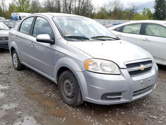 KL1TD56E99B385651 - 2009 CHEVROLET AVEO LS SILVER photo 1