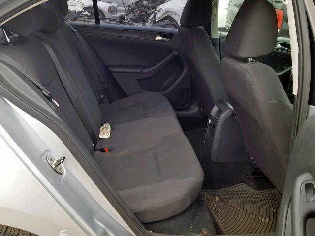 3VW2K7AJ8EM309879 - 2014 VOLKSWAGEN JETTA BASE SILVER photo 6
