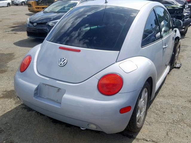 3VWCC21C2YM404352 - 2000 VOLKSWAGEN NEW BEETLE ნაცრისფერი ფოტო 4