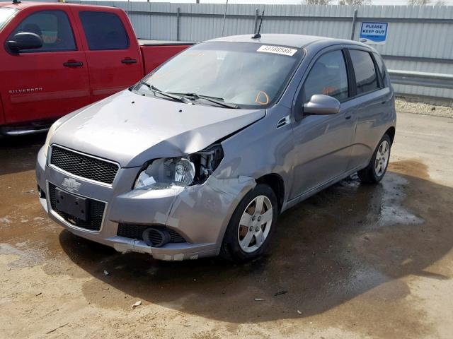 KL1TD66E79B324367 - 2009 CHEVROLET AVEO LS GRAY photo 2