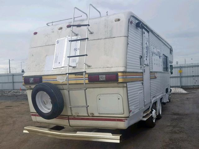 E37AHDH2124 - 1979 FORD MOTORHOME WHITE photo 4