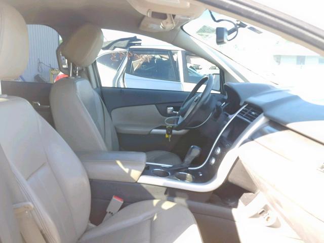 2FMDK3JC0DBC25704 - 2013 FORD EDGE SEL WHITE photo 5