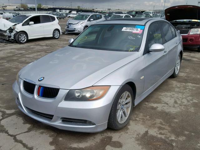 WBAVC535X7FZ73604 - 2007 BMW 328 I SULE SILVER photo 2