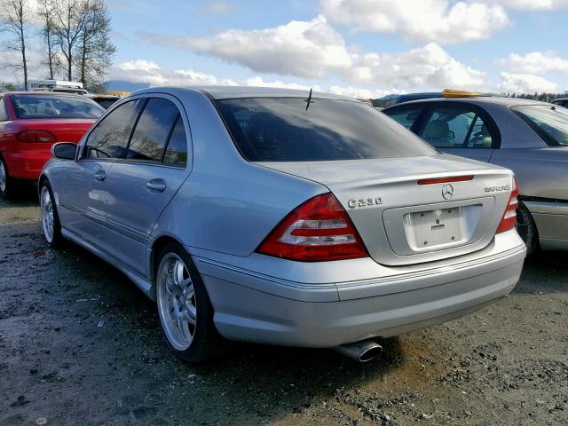 WDBRF40J75F705886 - 2005 MERCEDES-BENZ C 230K SPO SILVER photo 3