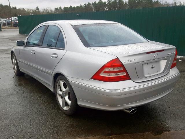 WDBRF40J74F490914 - 2004 MERCEDES-BENZ C 230K SPO SILVER photo 3