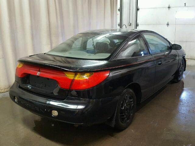 1G8ZY12711Z111552 - 2001 SATURN SC2 BLACK photo 4