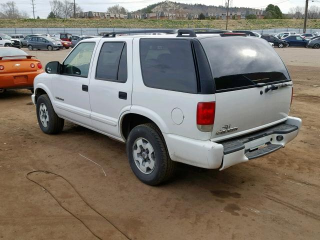 1GNDT13X14K146058 - 2004 CHEVROLET BLAZER WHITE photo 3