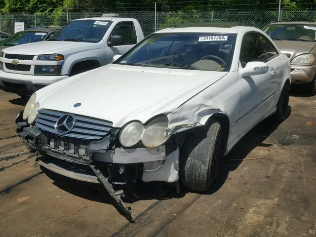 WDBTJ65J15F148496 - 2005 MERCEDES-BENZ CLK 320C WHITE photo 2