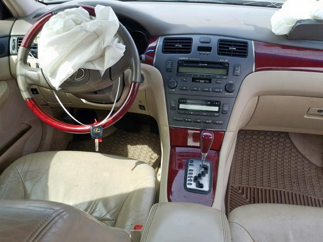 JTHBF30G930123479 - 2003 LEXUS ES 300 BROWN photo 9