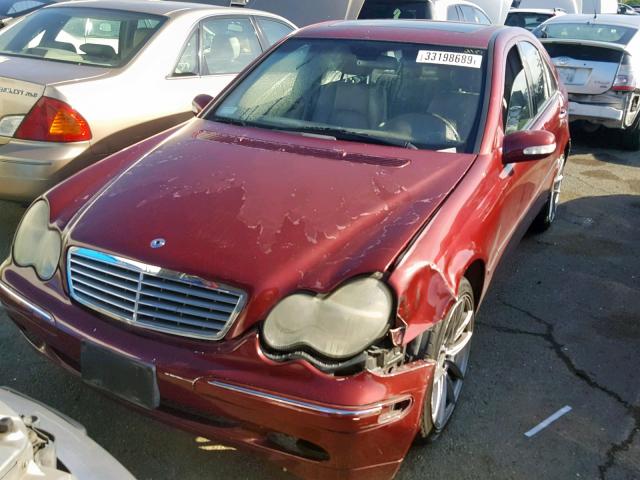 WDBRF61J52F231426 - 2002 MERCEDES-BENZ C 240 RED photo 2