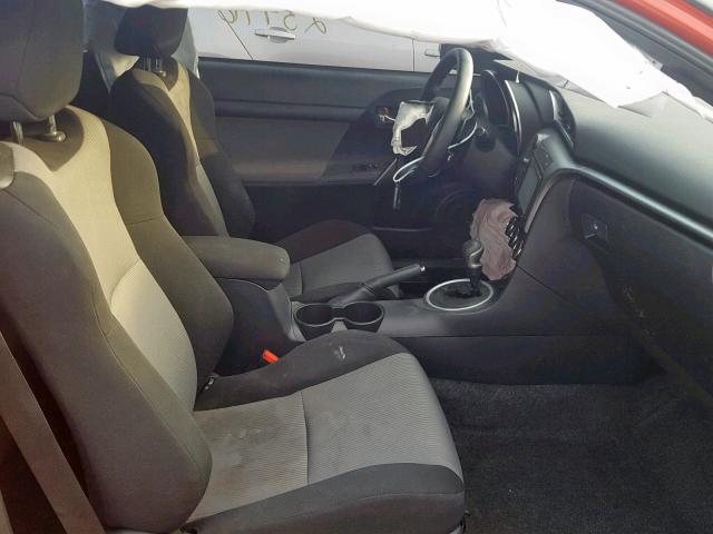 JTKJF5C73GJ015033 - 2016 TOYOTA SCION TC RED photo 5