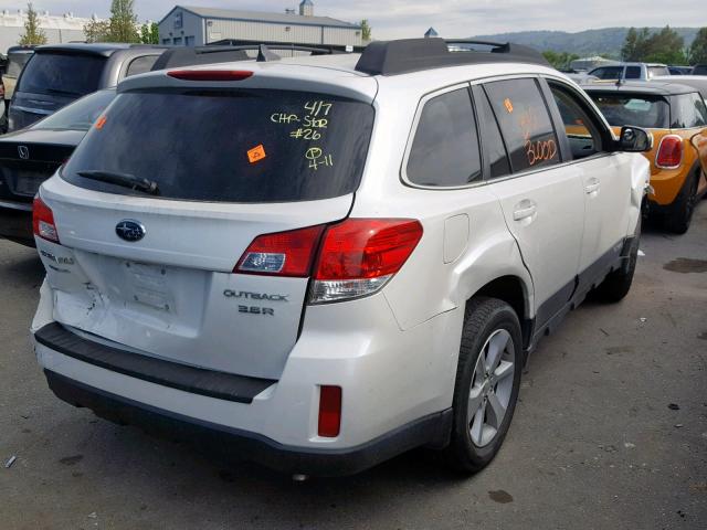 4S4BRDLC0E2295314 - 2014 SUBARU OUTBACK 3. WHITE photo 4