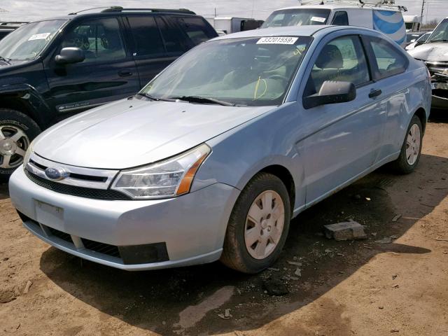 1FAHP32N98W134075 - 2008 FORD FOCUS S/SE BLUE photo 2