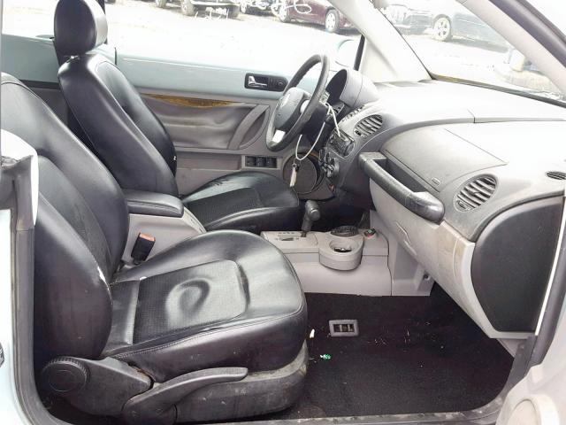 3VWCK21Y63M317030 - 2003 VOLKSWAGEN NEW BEETLE ლურჯი ფოტო 5