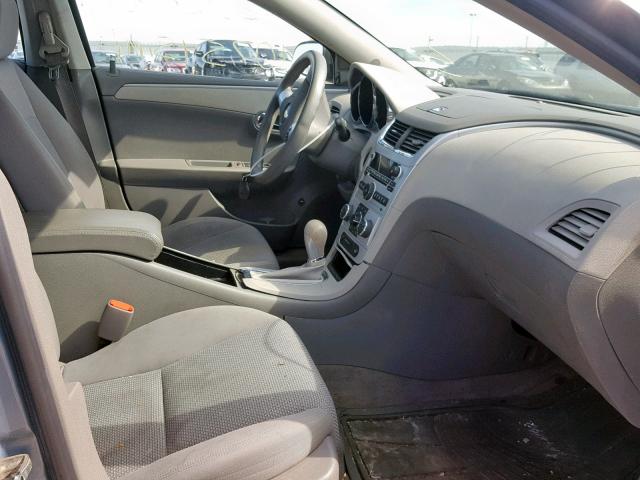 1G1ZG57KX94260038 - 2009 CHEVROLET MALIBU LS BLUE photo 5