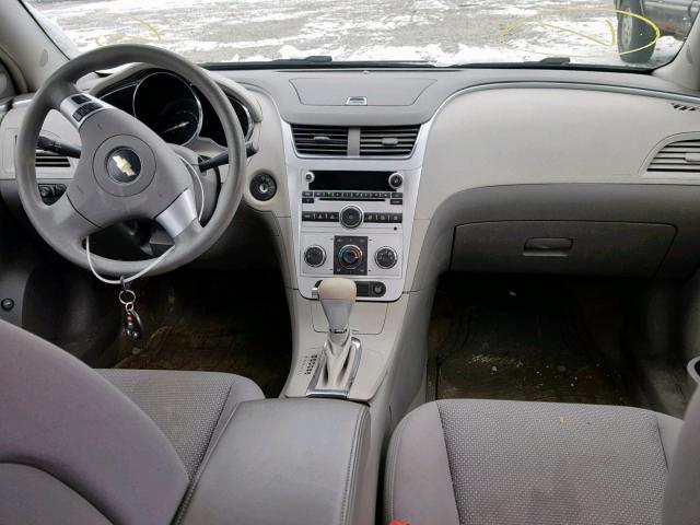 1G1ZG57KX94260038 - 2009 CHEVROLET MALIBU LS BLUE photo 9