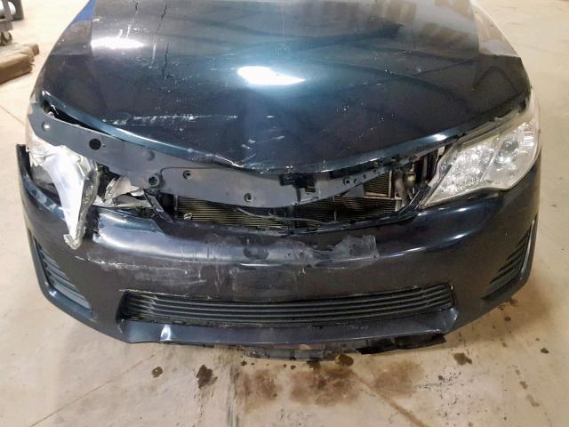 4T1BD1FK5CU015596 - 2012 TOYOTA CAMRY HYBR BLUE photo 9