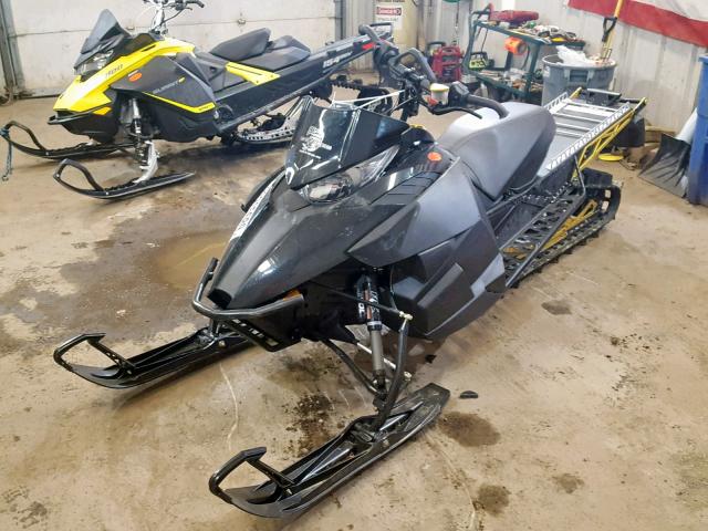4UF16SNW4GT105637 - 2016 OTHER SNOWMOBILE BLACK photo 2