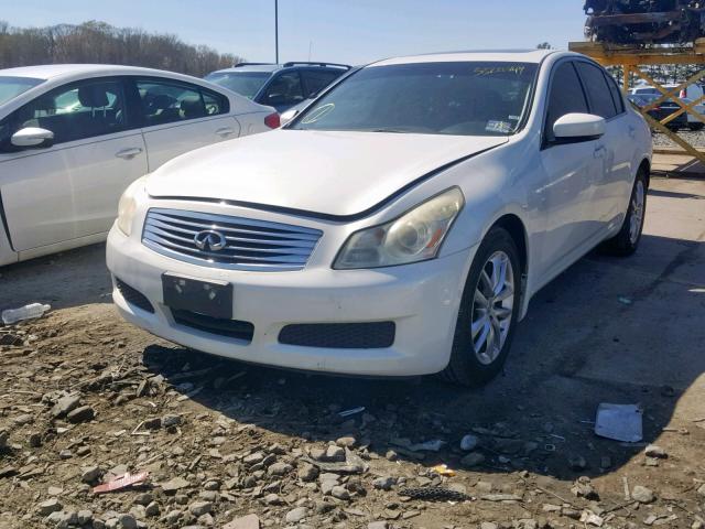 JNKCV61F79M365235 - 2009 INFINITI G37 WHITE photo 2