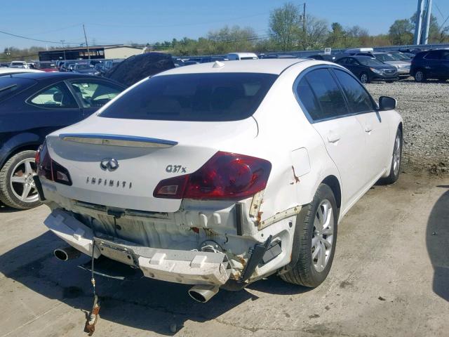 JNKCV61F79M365235 - 2009 INFINITI G37 WHITE photo 4