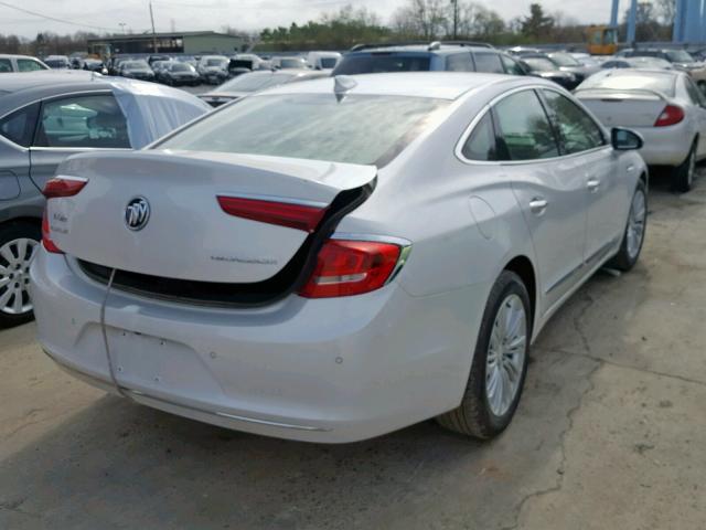 1G4ZP5SZ4JU141199 - 2018 BUICK LACROSSE E WHITE photo 4