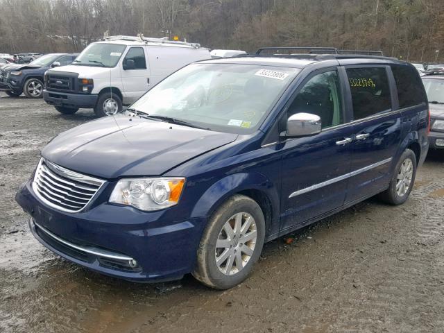 2C4RC1CG8CR301106 - 2012 CHRYSLER TOWN & COU BLUE photo 2