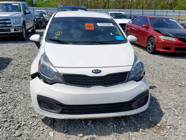 KNADM4A37F6502805 - 2015 KIA RIO LX WHITE photo 9