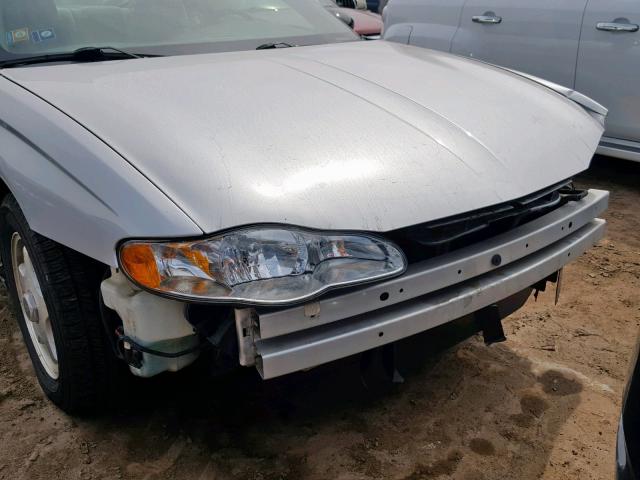2G1WW12E249304488 - 2004 CHEVROLET MONTE CARL 银色 照片 9